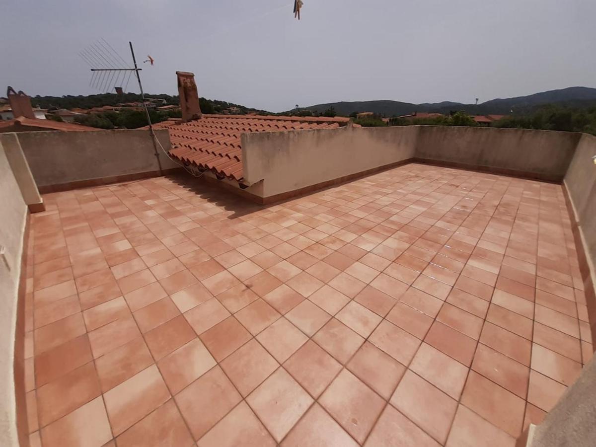 Pierhouse Li Piri Apartment Сан Теодоро Екстериор снимка